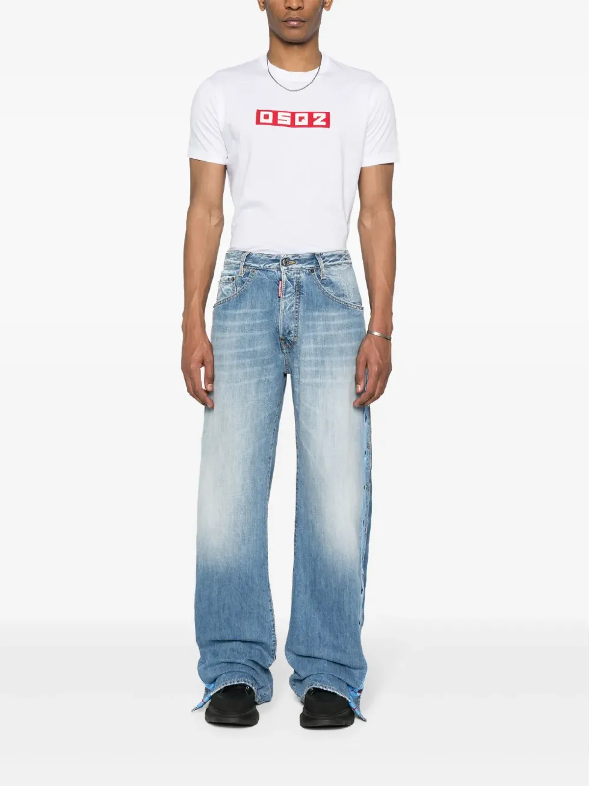 DSQUARED2 DSQ2 ロゴアップリケ Tシャツ - 画像2