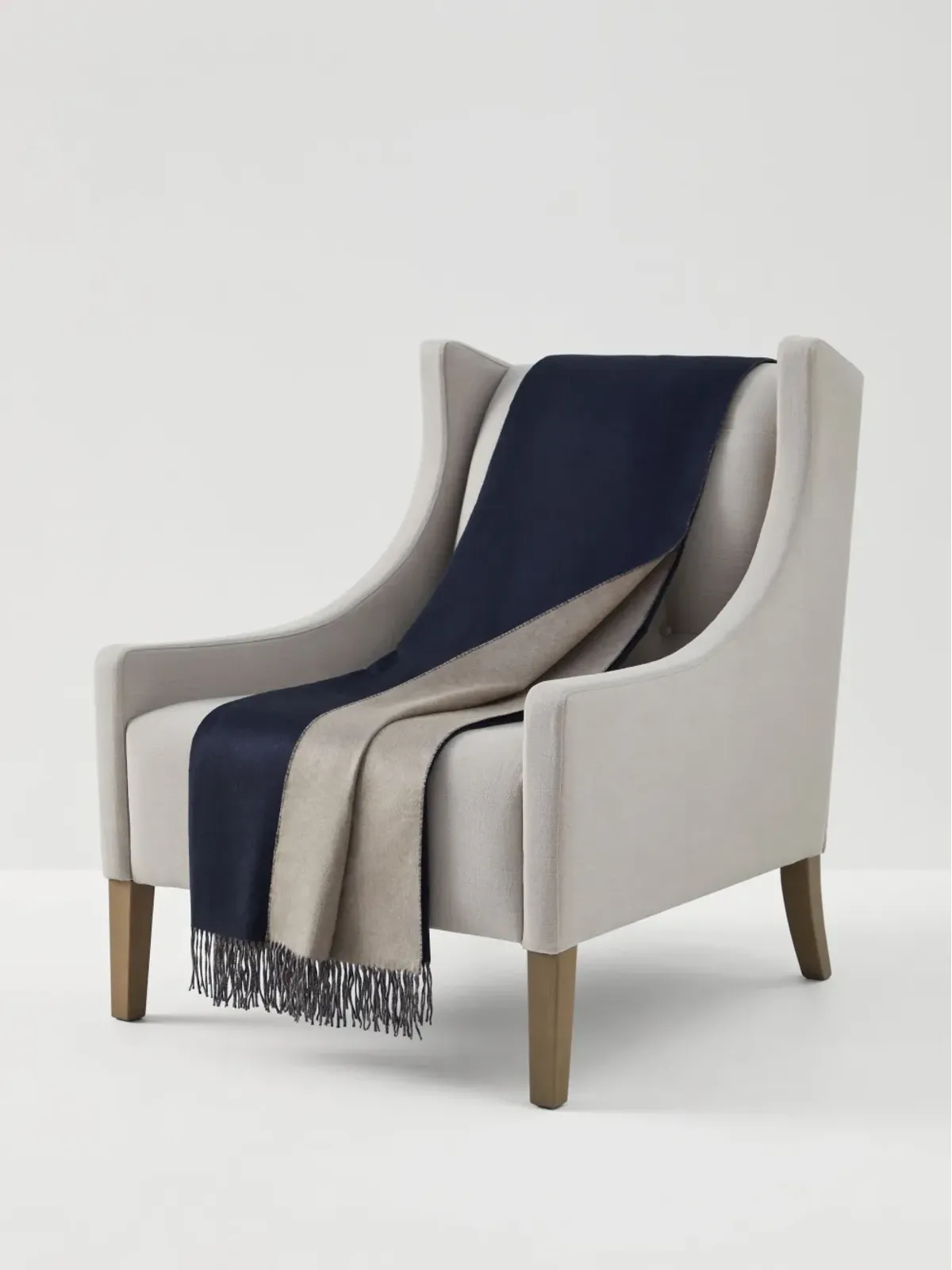 Brunello Cucinelli フリンジ付きシルクブランケット - 画像3