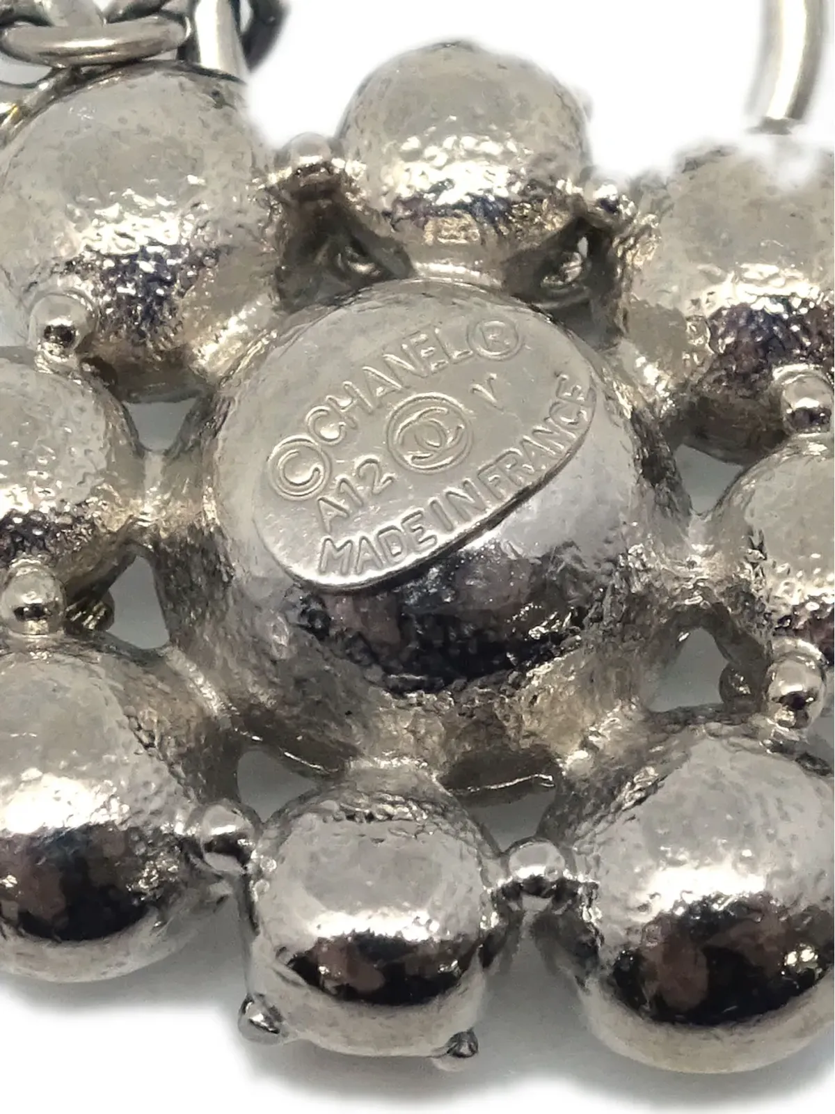 CHANEL ビンテージ 2012 CC フローラル ラインストーン イヤリング - シルバー - 画像3