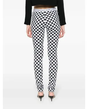 Moschino チェッカーボード柄フレアパンツ - ホワイト - サムネイル4