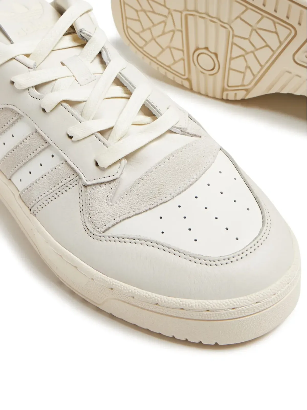 adidas Rivalry 86 レースアップスニーカー - Neutrals - 画像2