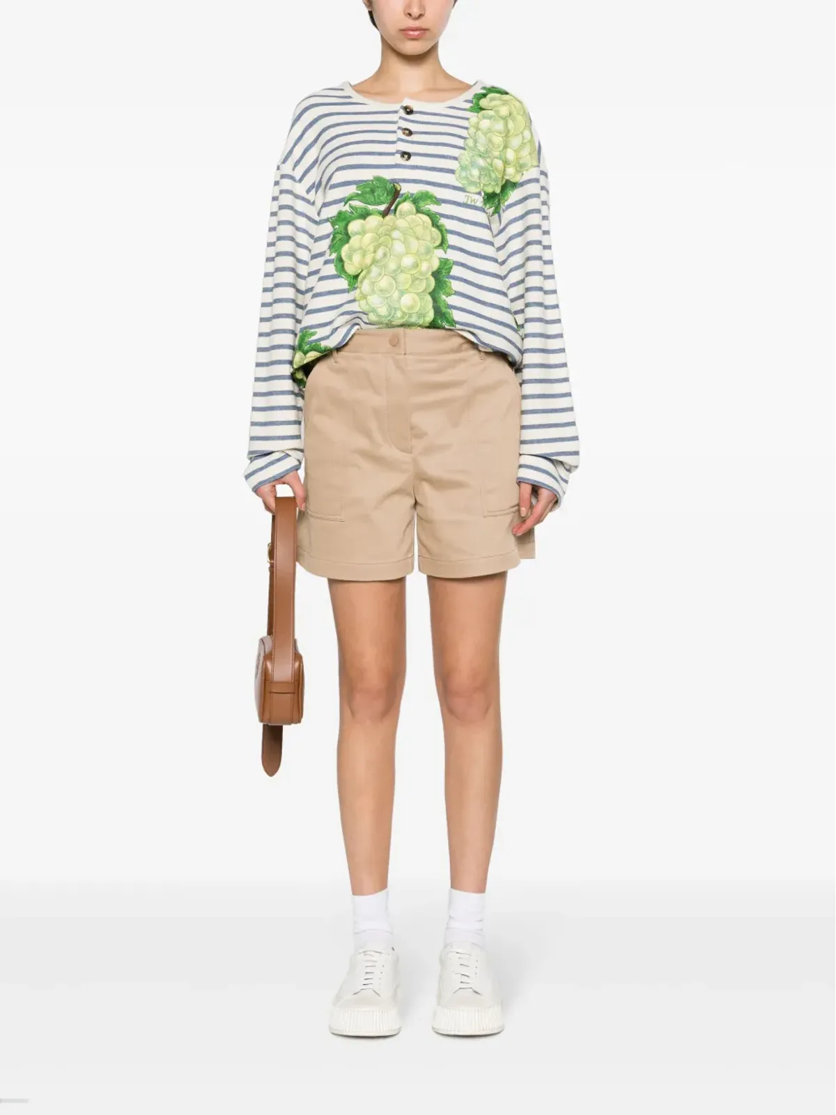 Moncler ロゴパッチ ギャバジンショーツ - 画像2