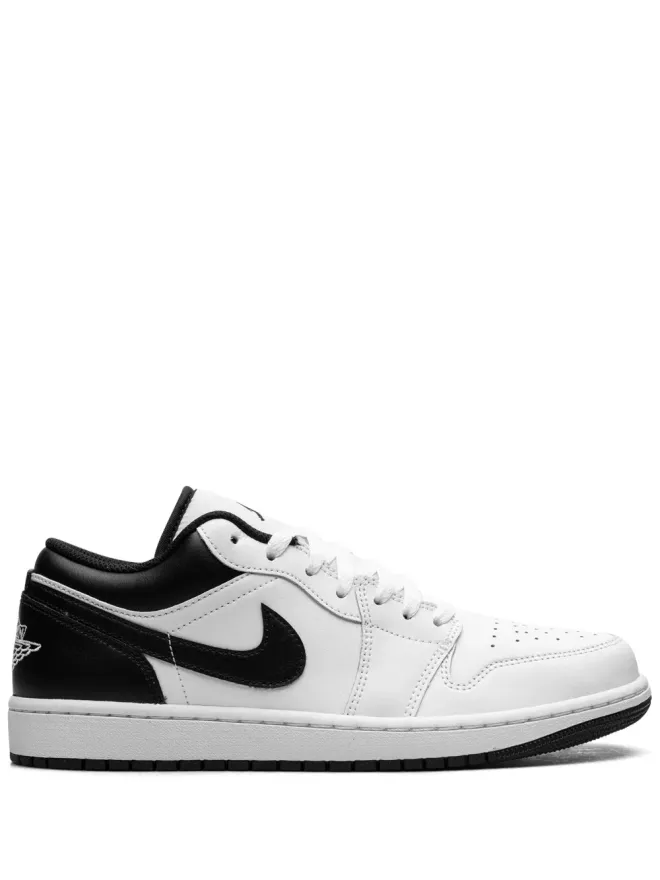 Jordan Jordan エア ジョーダン 1 ロー ホワイト/ブラック スニーカーの商品画像