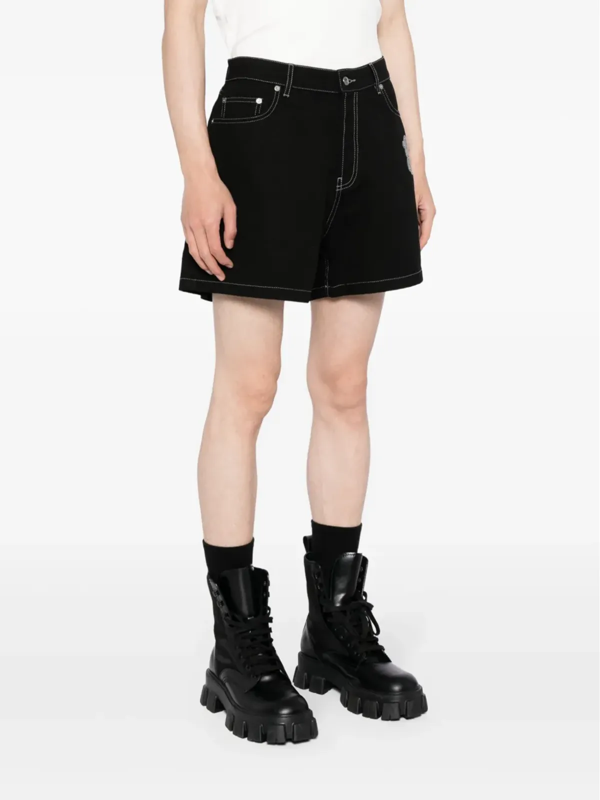 Off-White ロゴアップリケ デニムショーツ ブラック - 画像3