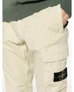 Stone Island Compassバッジ付きミッドライズ テーパードカーゴパンツ - グリーン - サムネイル5
