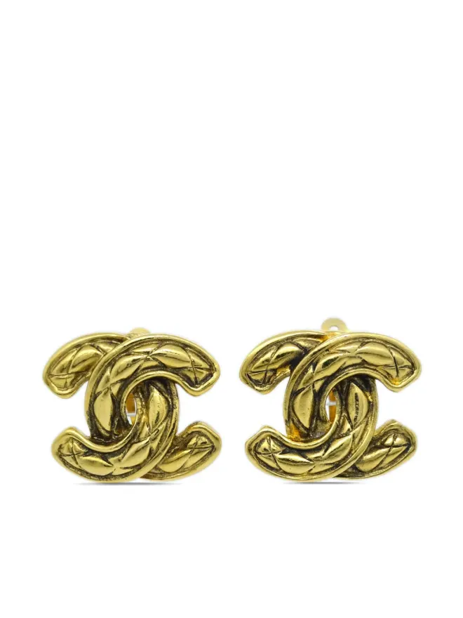 CHANEL Pre-Owned CHANEL ビンテージ CCロゴ ゴールドプリーツ クリップオン イヤリングの商品画像
