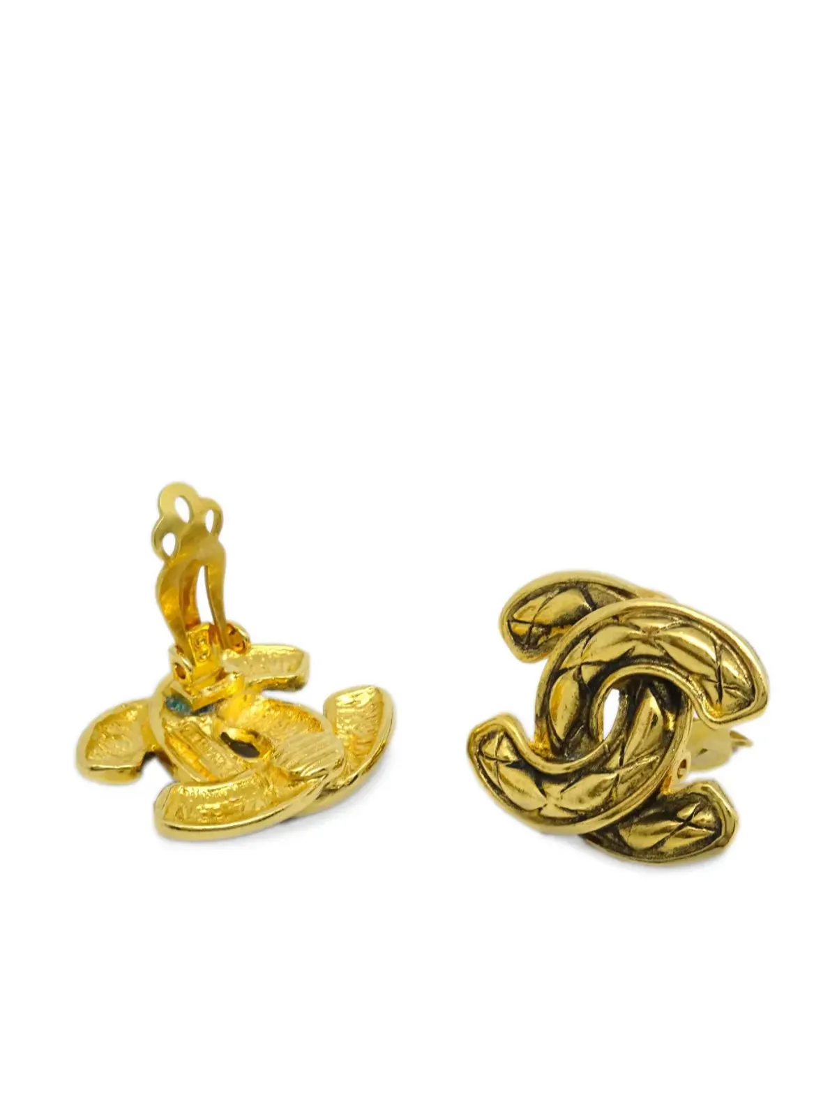 CHANEL ビンテージ CCロゴ ゴールドプリーツ クリップオン イヤリング - 画像3