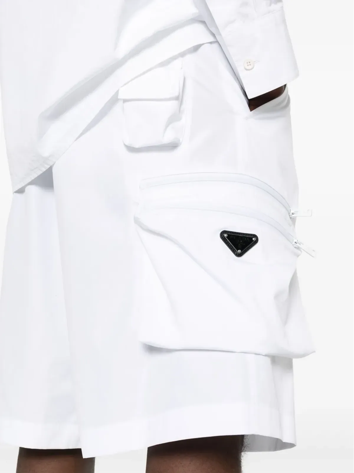 Prada エナメルトライアングルロゴ カーゴショーツ ホワイト - 画像5