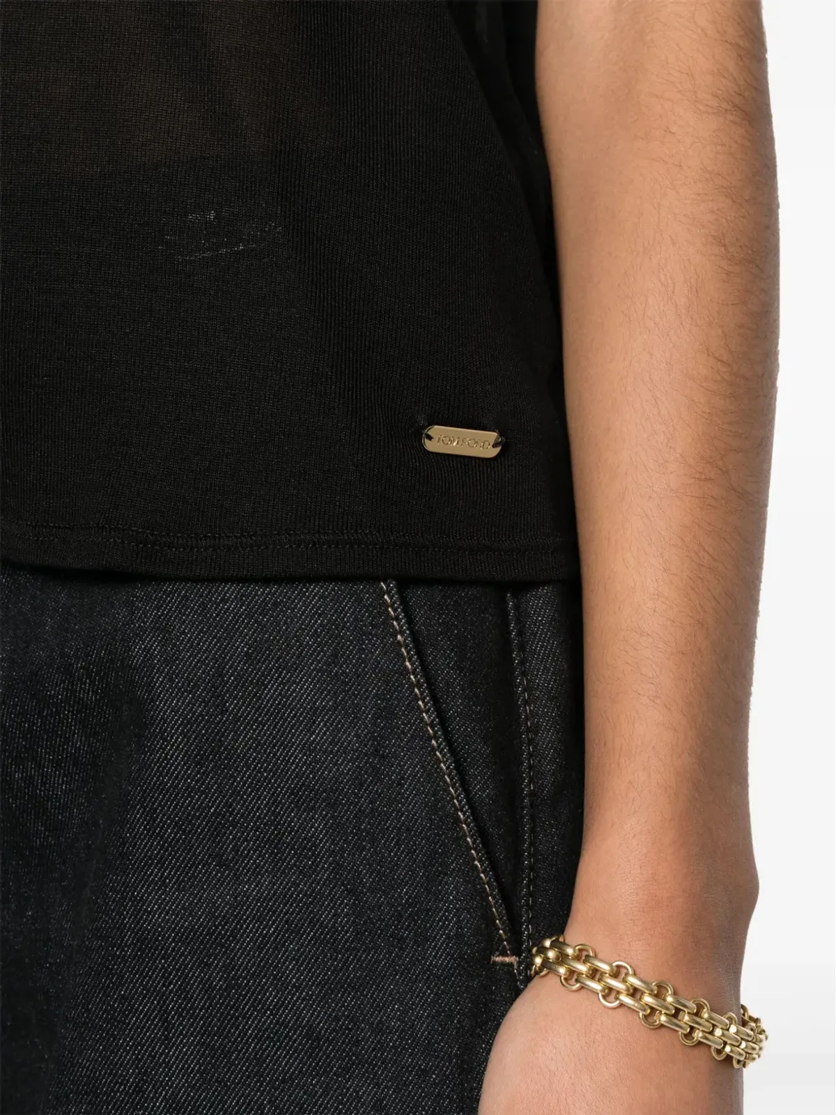TOM FORD ロゴプレート付き シルク Tシャツ ブラック - 画像5