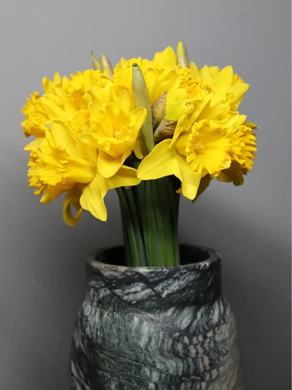 Editions Milano Stone marble vase - Green - 画像5