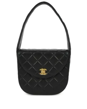 CHANEL ビンテージ 1992年頃 小さめ ブラック ラムスキン ダイヤモンドキルティング CC ターンロック フラップ ハンドバッグ - サムネイル1