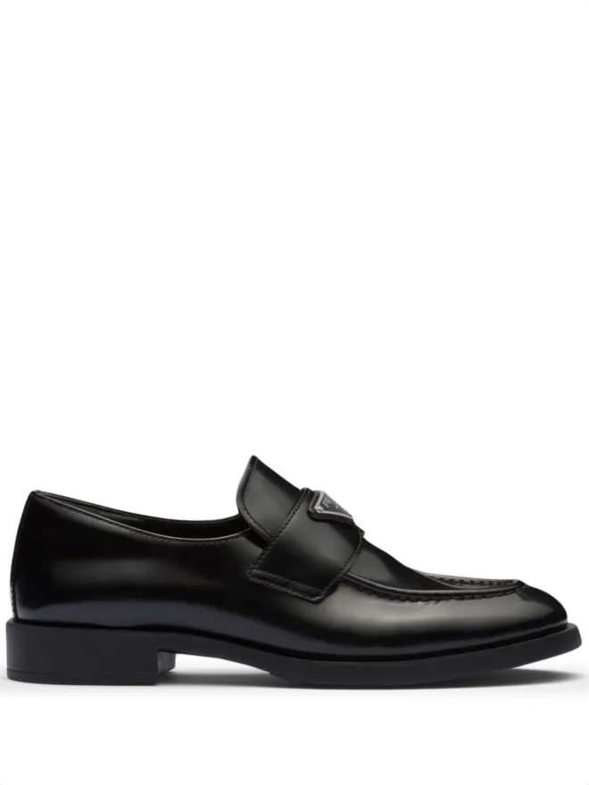 Prada Prada レザー ローファー - ブラックの商品画像