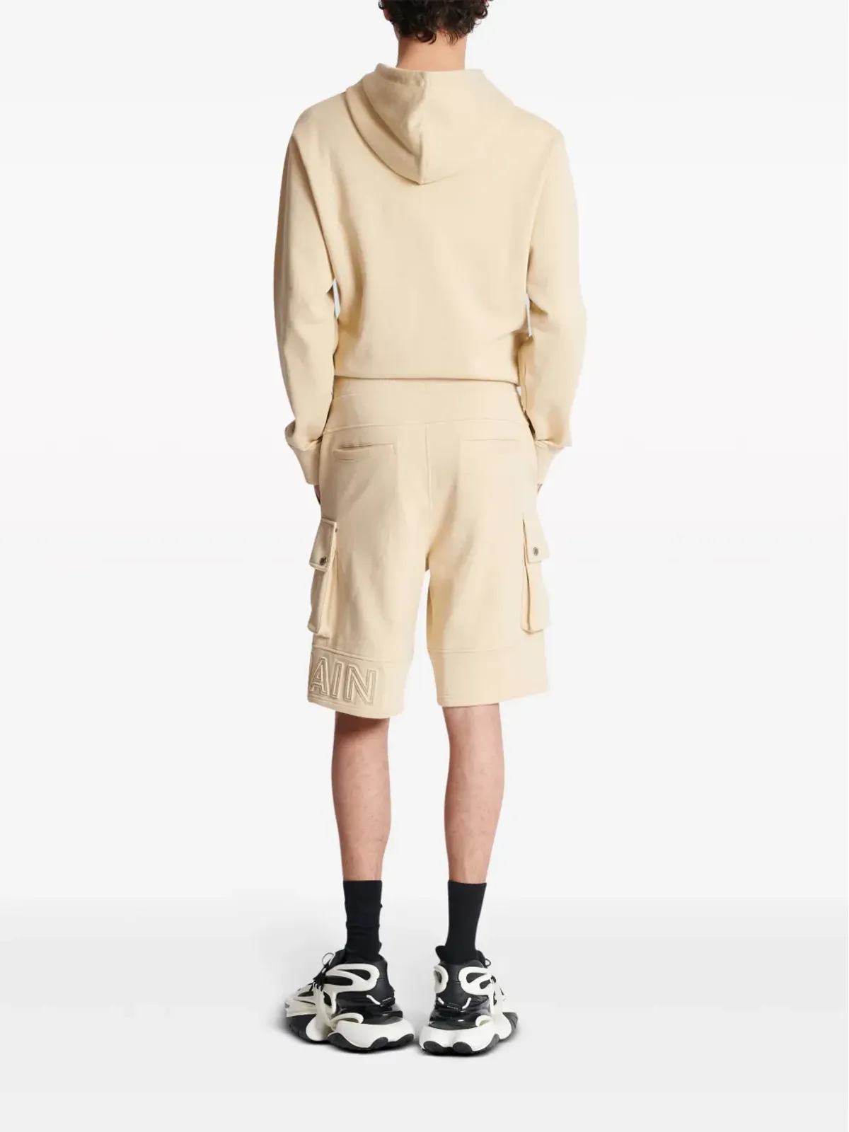 Balmain ロゴエンボス カーゴショーツ - 画像4