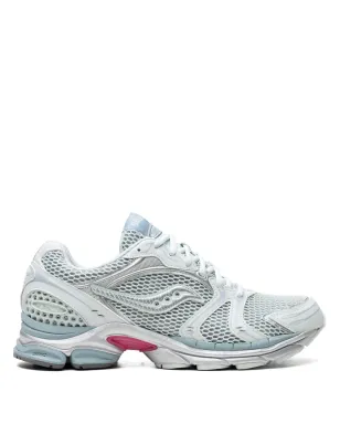 Saucony Progrid Triumph 4 Ice Grey スニーカー - サムネイル1