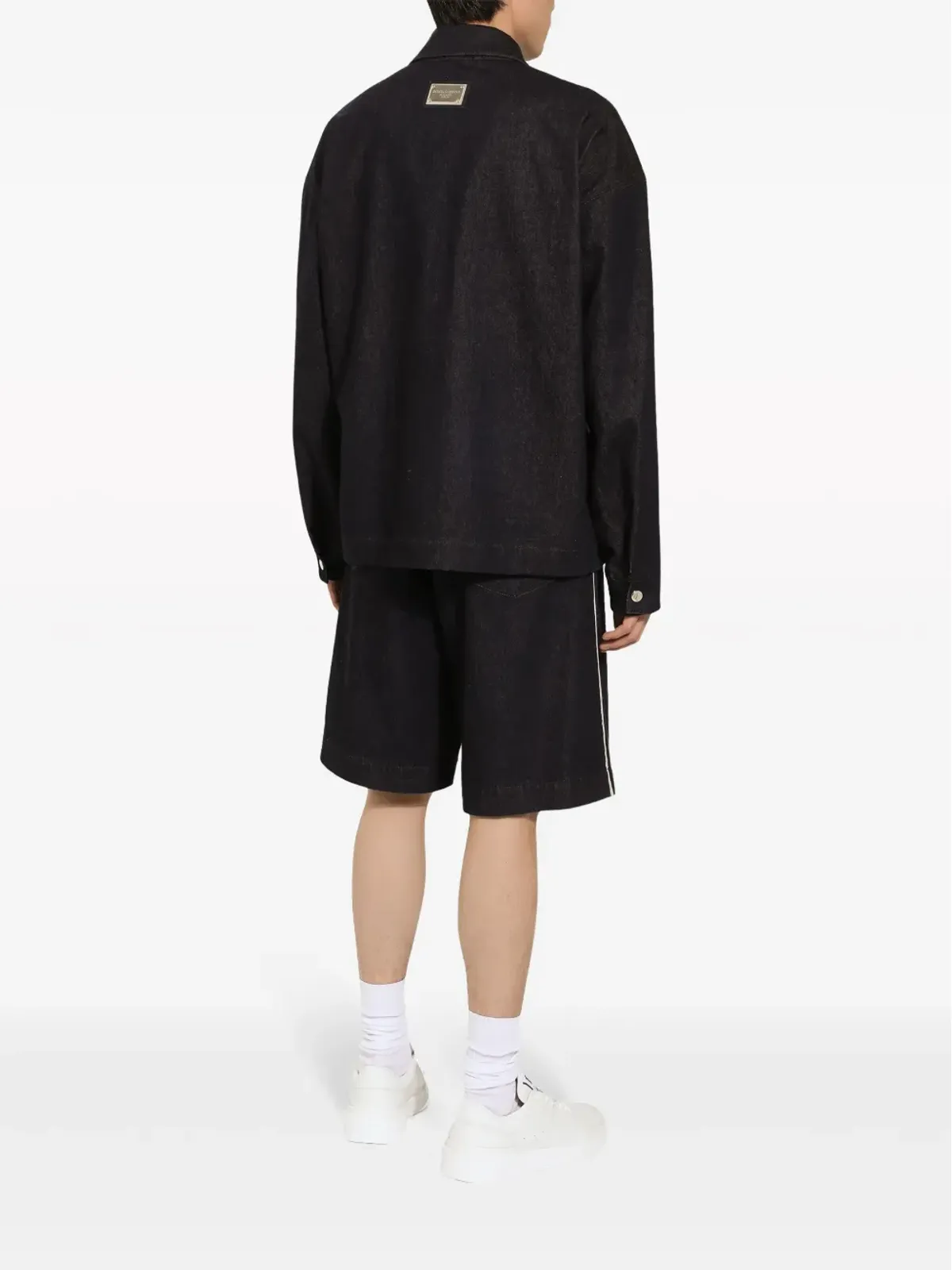 Dolce & Gabbana ロゴプレート付きデニム バミューダショーツ - ブラック - 画像4
