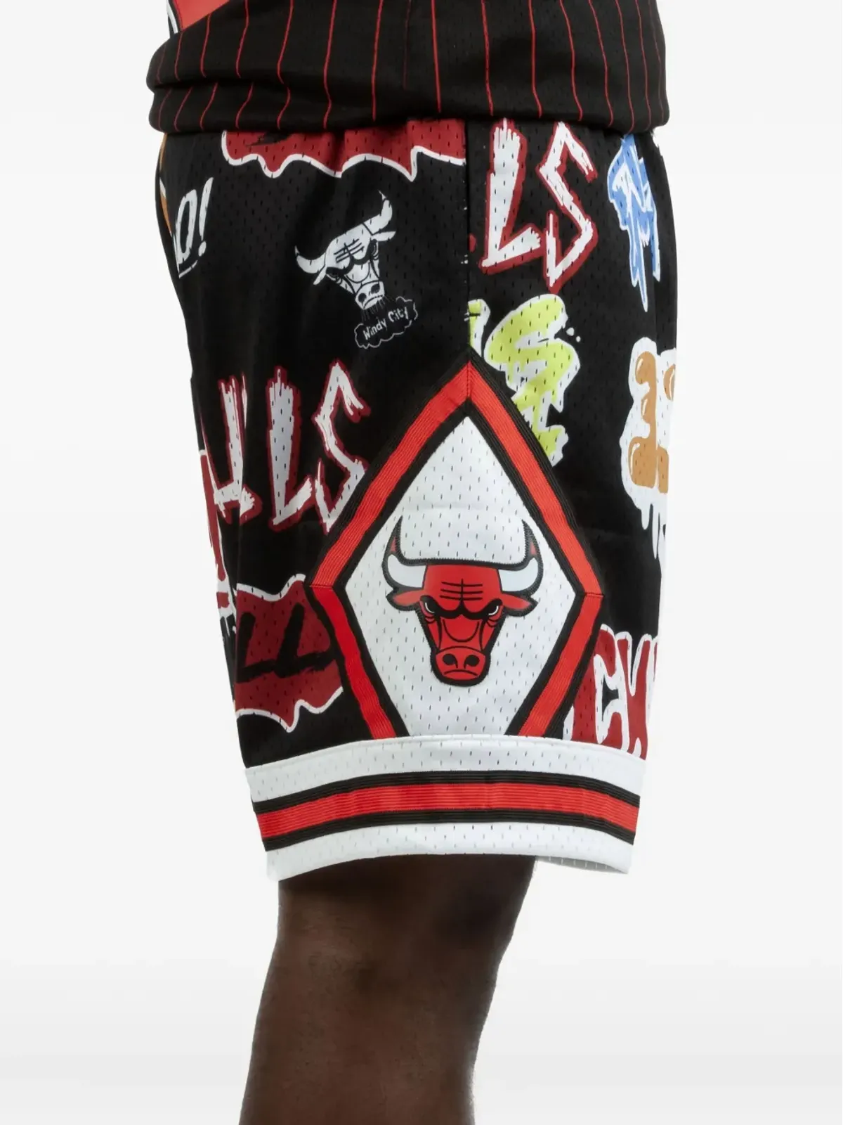 Mitchell & Ness NBA Chicago Bulls 1997 Slap Sticker Swingman ショーツ ブラック - 画像3