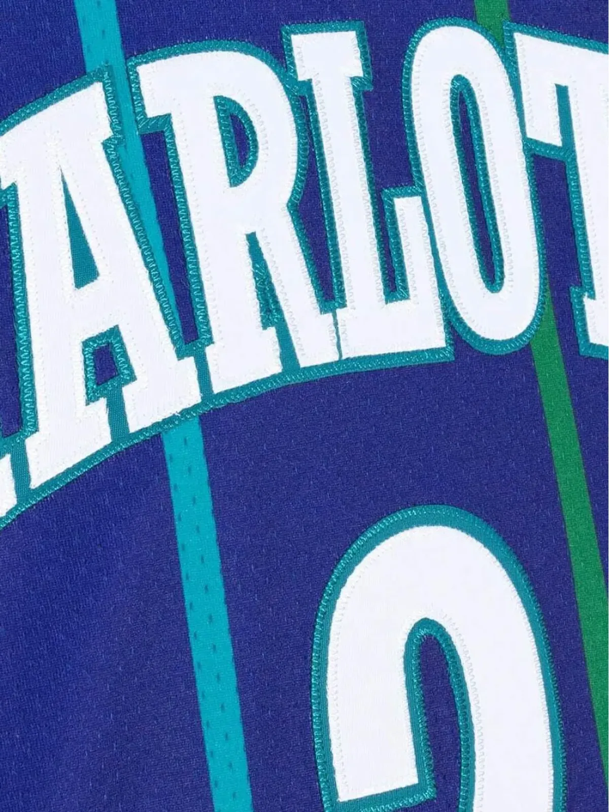 Mitchell & Ness NBA Charlotte Hornets 94 Larry Johnson authentic alternate jersey - Purple - 画像3