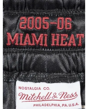 Mitchell & Ness NBA Miami Heat 05-06 バスケットボールショーツ ブラック - サムネイル3