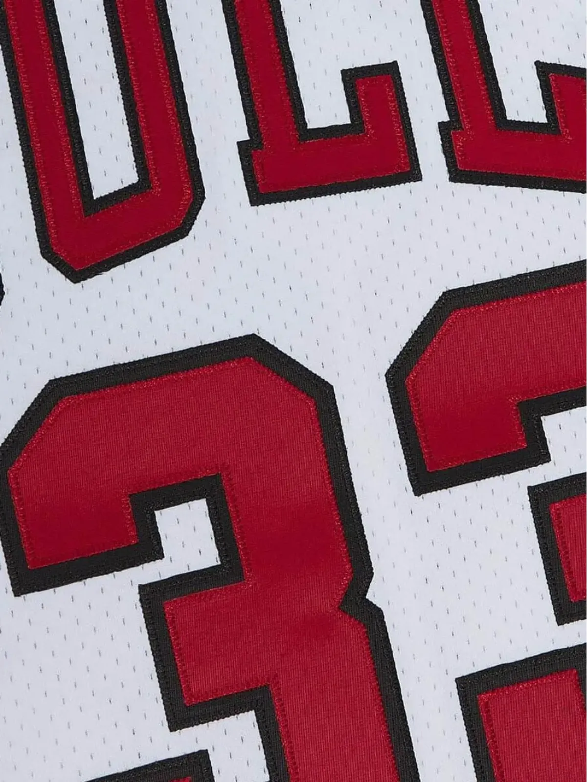 Mitchell & Ness NBA Chicago Bulls 1997 Scottie Pippen バスケットボールジャージ - 画像3