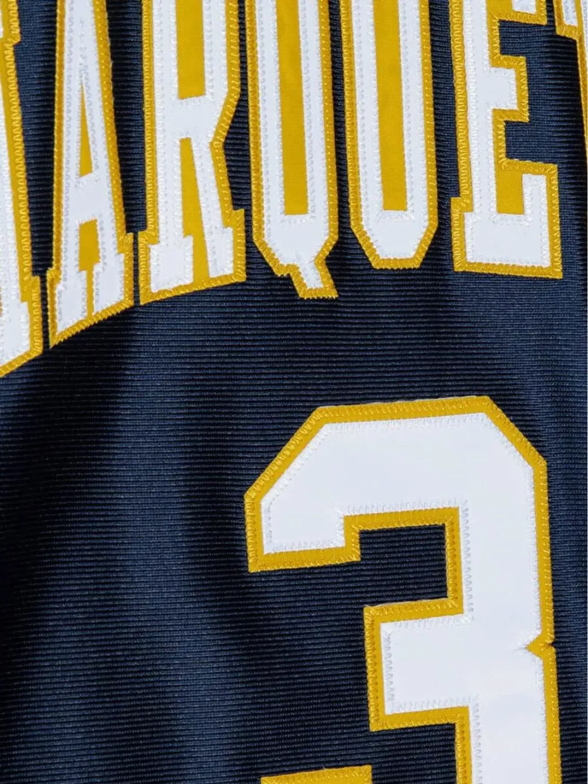 Mitchell & Ness NCAA Marquette 2002 Dwyane Wade バスケットボールジャージ - 画像2