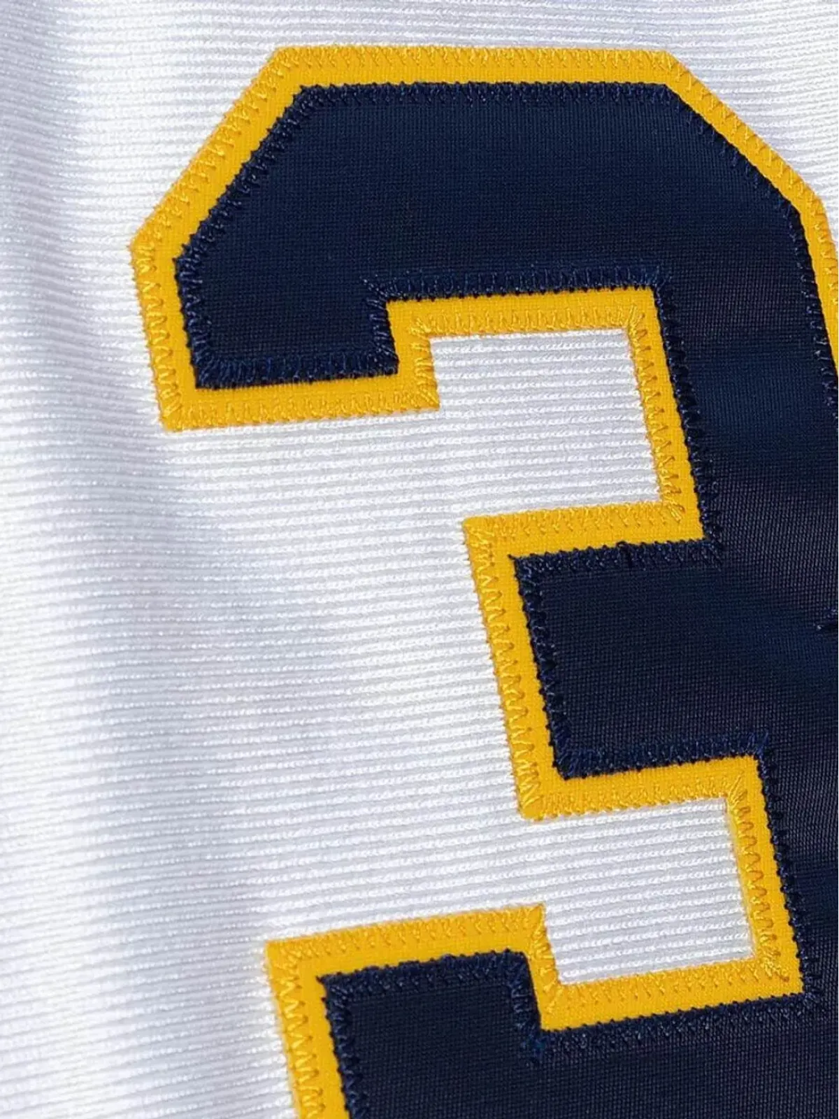 Mitchell & Ness マーケット 2002 ドウェイン・ウェイド バスケットボールジャージ - 画像2