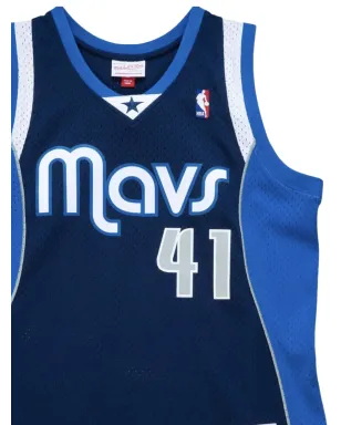 Mitchell & Ness NBA Dallas Mavericks 2011 Dirk Nowitzki スイングマン ジャージトップ - ブルー - サムネイル2