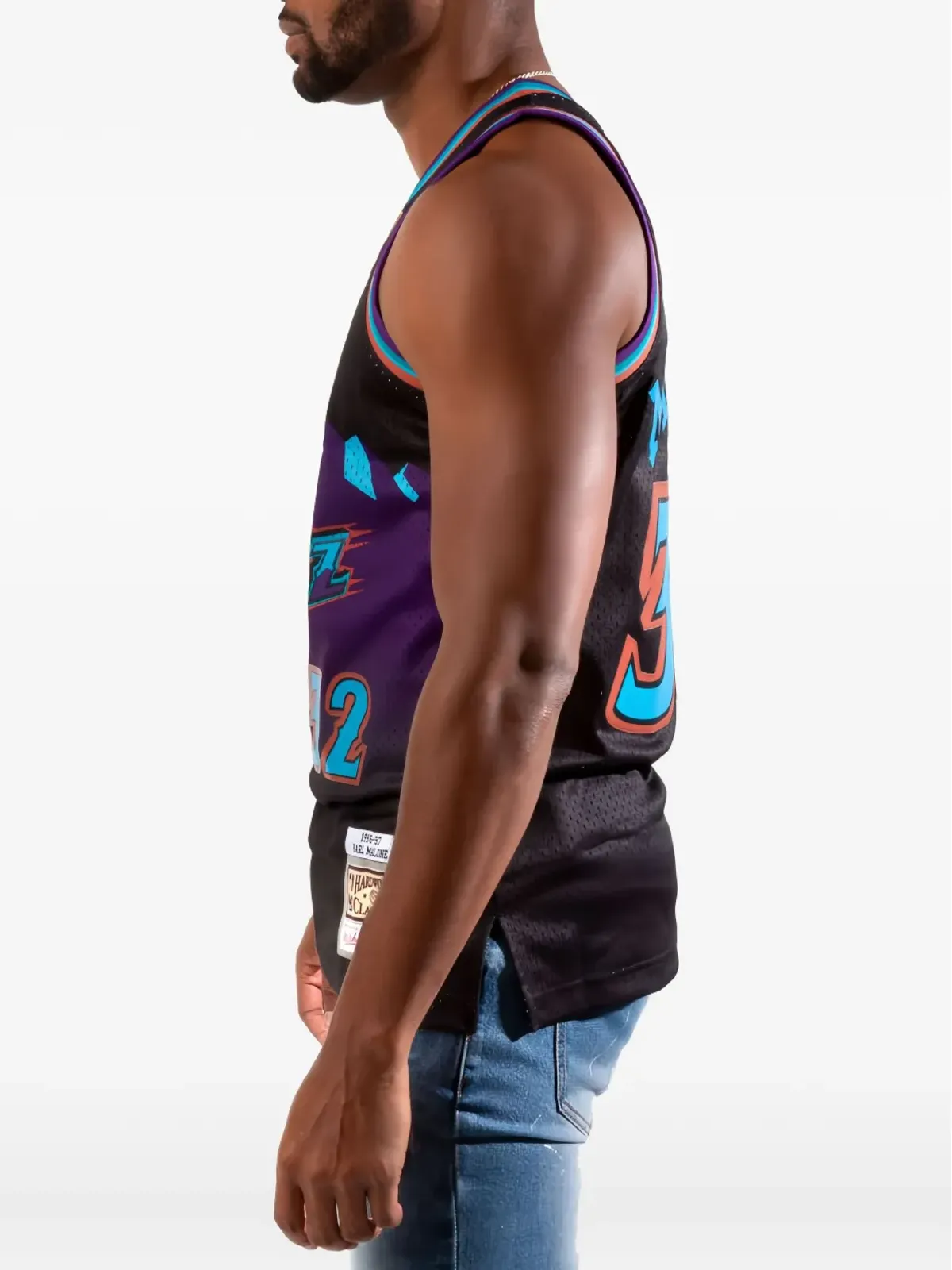 Mitchell & Ness リロードスイングマン NBA ユタジャズ 1996 カール・マローン Tシャツ - ブラック - 画像3