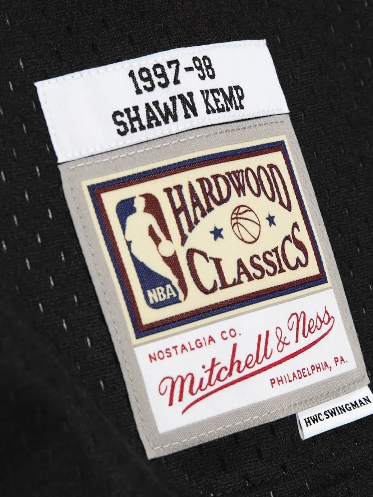 Mitchell & Ness スウィングマン ジャージ NBA Cleveland Cavaliers 97 Shawn Kemp ブラック - 画像4