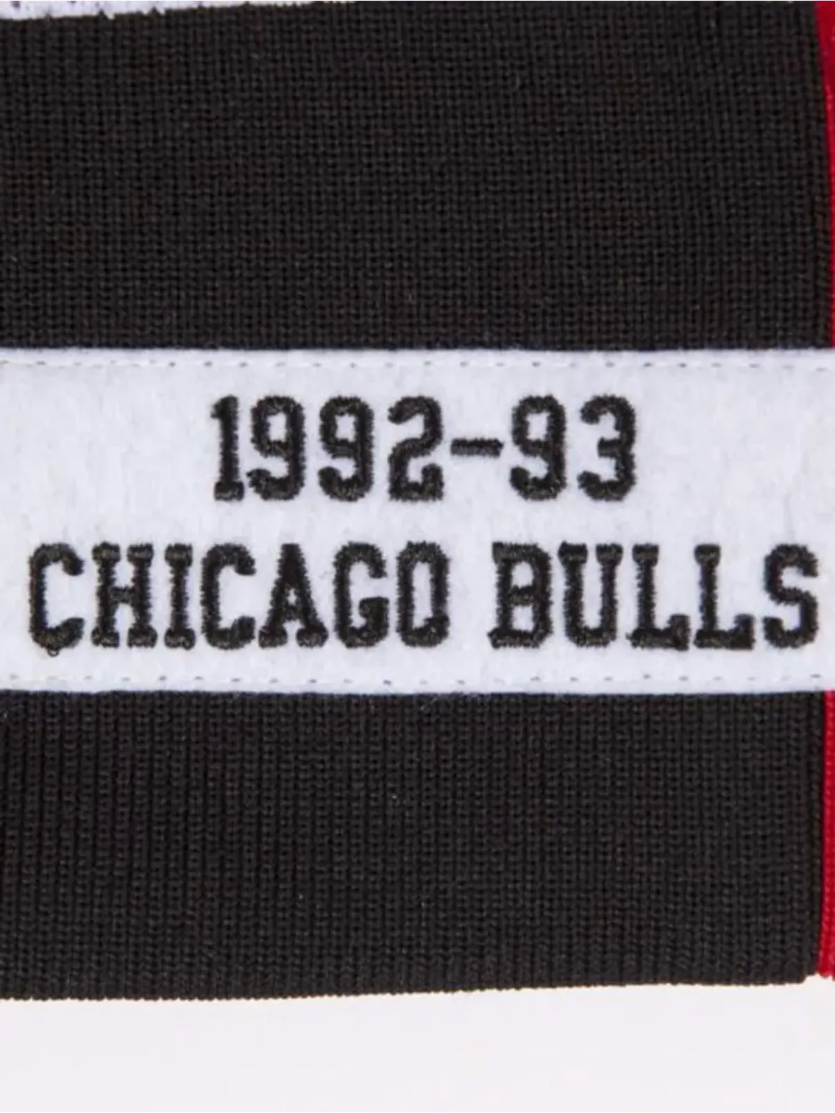 Mitchell & Ness NBA 1992-93 Chicago Bulls ジャケット - レッド - 画像3