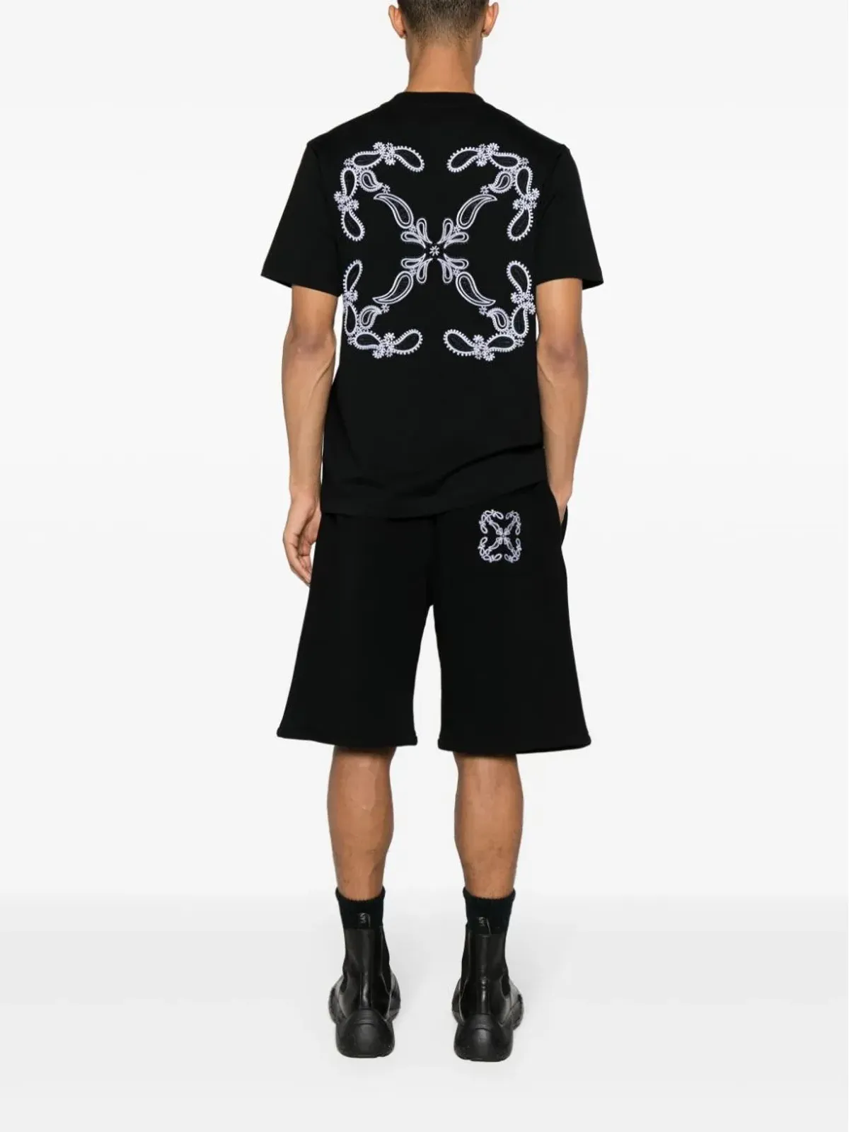 Off-White ドローストリングショーツ - 画像2