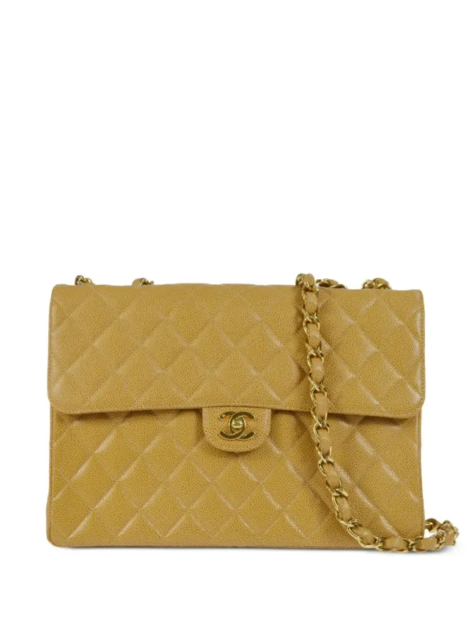 CHANEL Pre-Owned CHANEL ビンテージ 2002年 ジャンボ クラシックフラップ ショルダーバッグ ベージュ系の商品画像