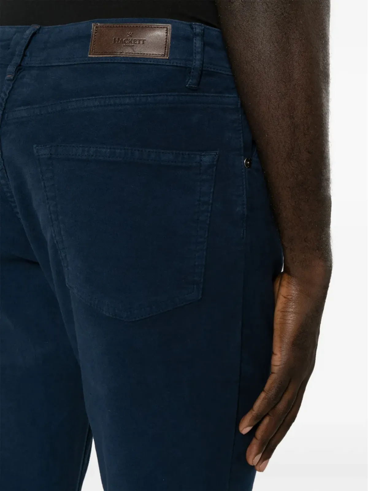 Hackett モールスキン ロゴパッチ ストレートレッグ コットンパンツ - 画像5
