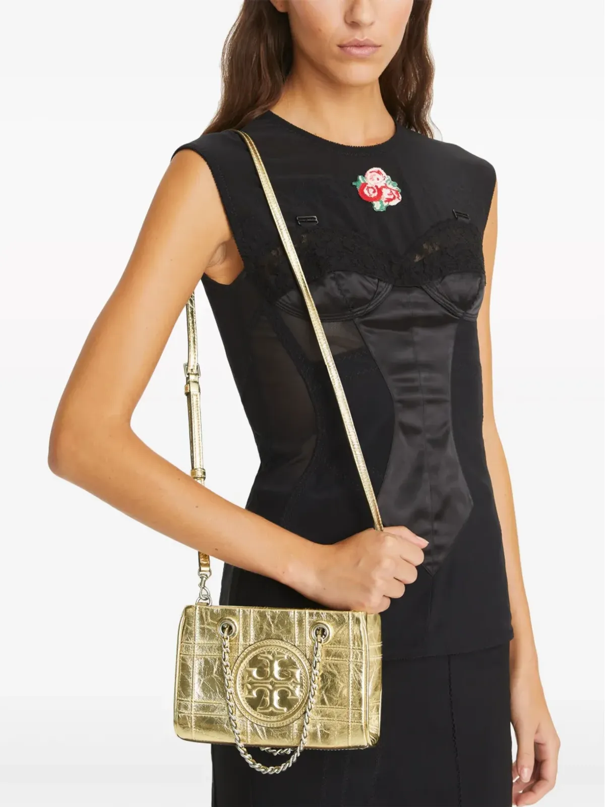 Tory Burch ミニ フレミング ソフト メタリック チェーン キルティング トートバッグ - ゴールド - 画像2