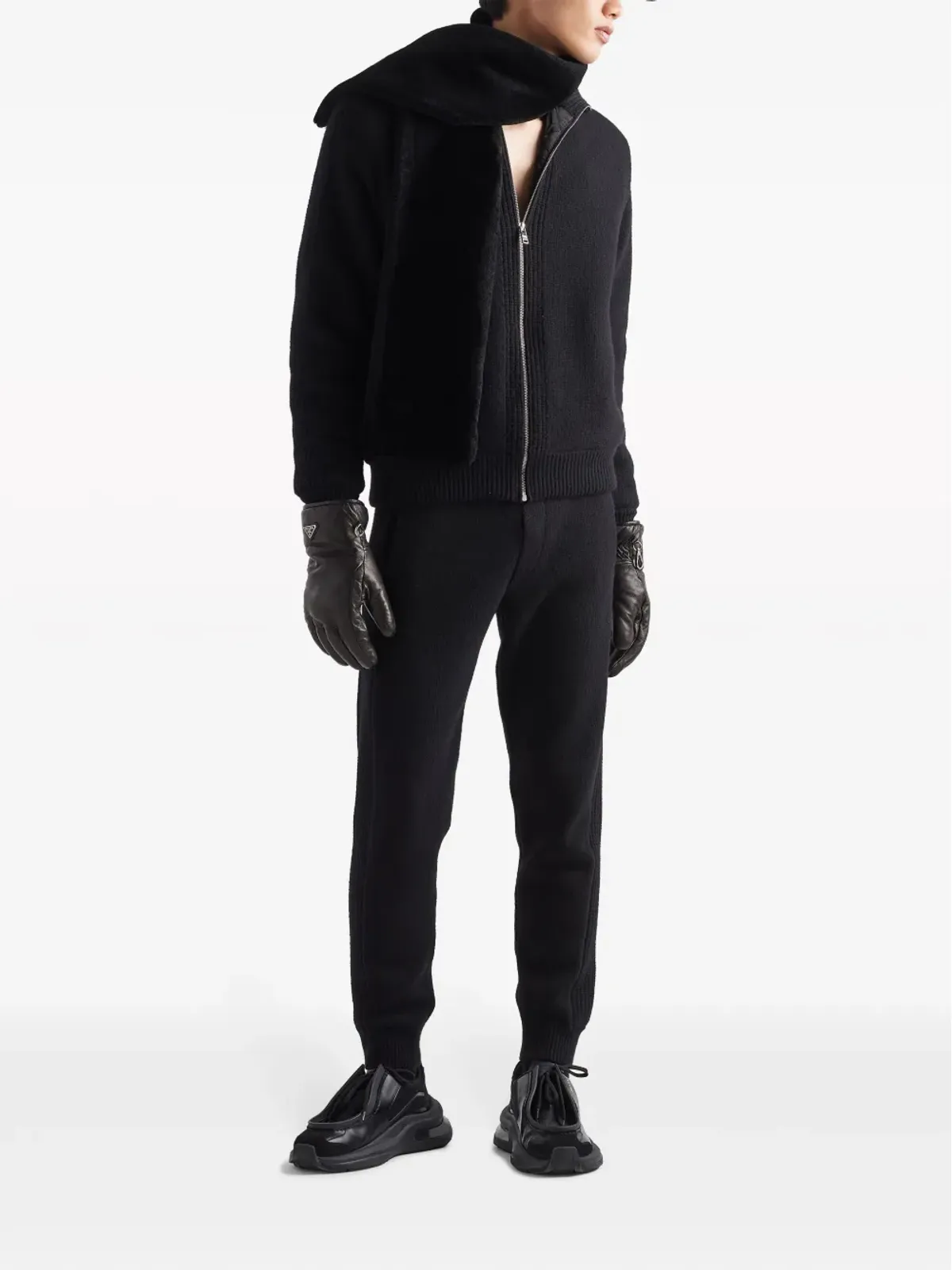 Prada トライアングルロゴ ウールカシミヤ カーディガン - ブラック - 画像2