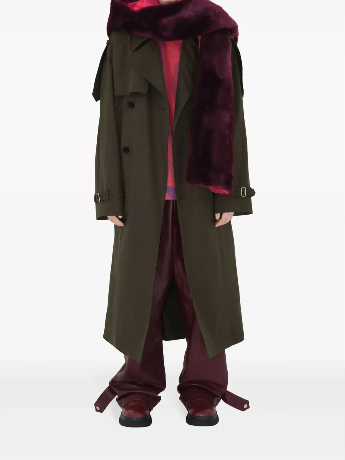 Burberry フェイクファー フード付きスカーフ - レッド - 画像2