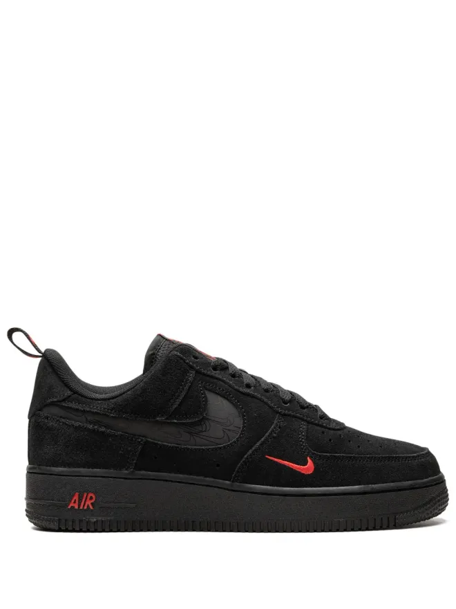 Nike Nike エアフォース1 ロー マルチスウッシュ ブラック/クリムゾン スニーカーの商品画像