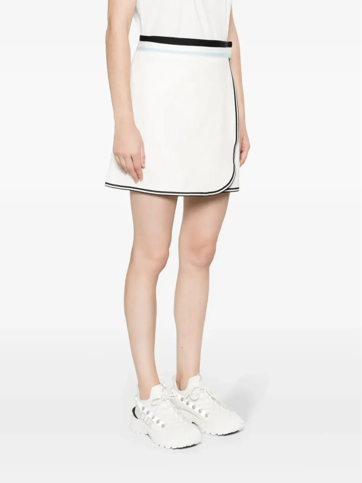 Moncler ロゴアップリケ ラップ テニススカート - ホワイト - 画像3