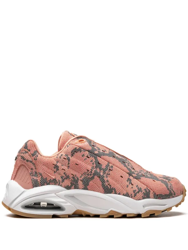 Nike Nike NOCTA ホットステップ ピンククォーツ/ホワイト スニーカーの商品画像