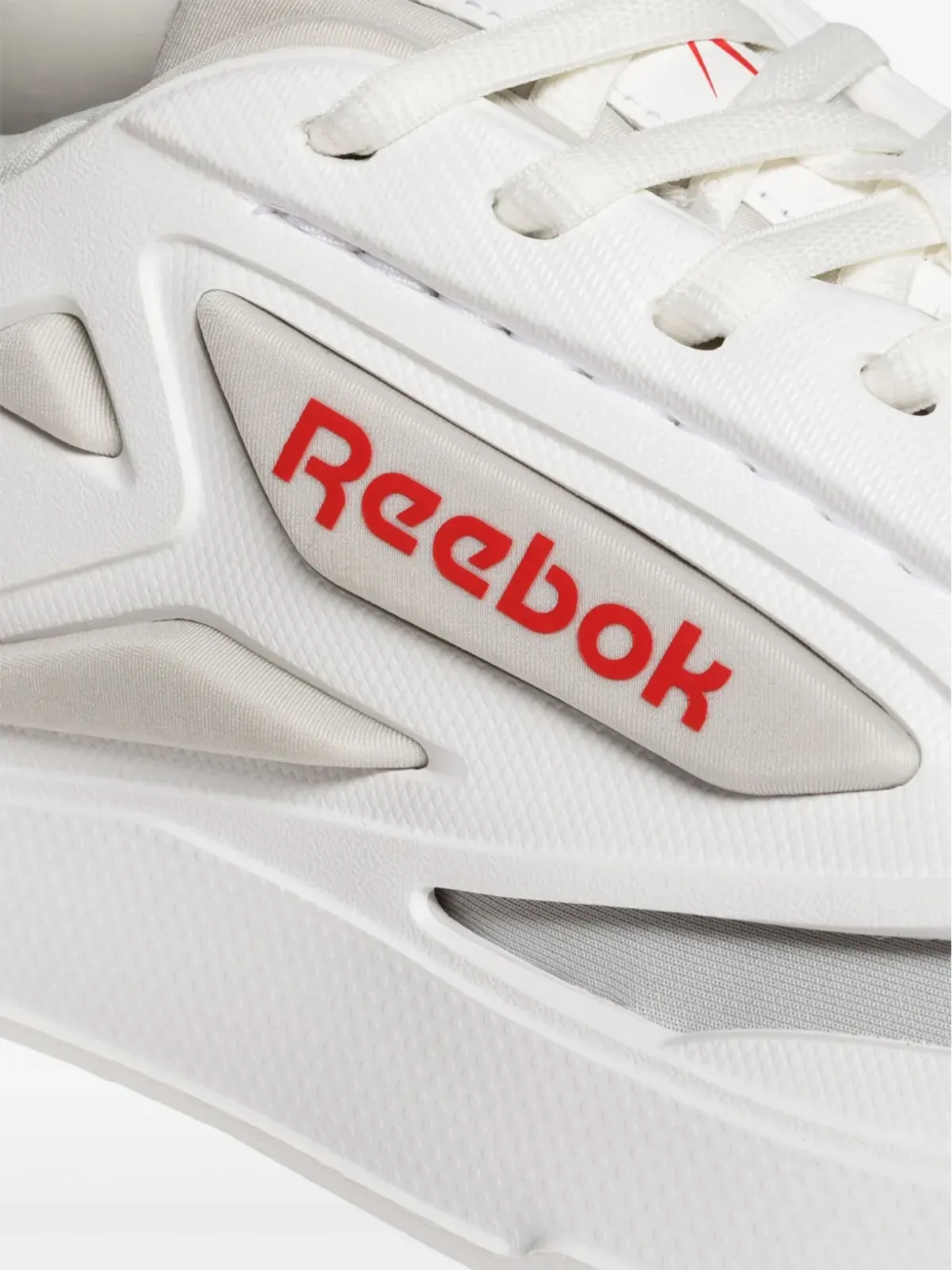 Reebok LTD クラブC ロゴパッチスニーカー - 画像5