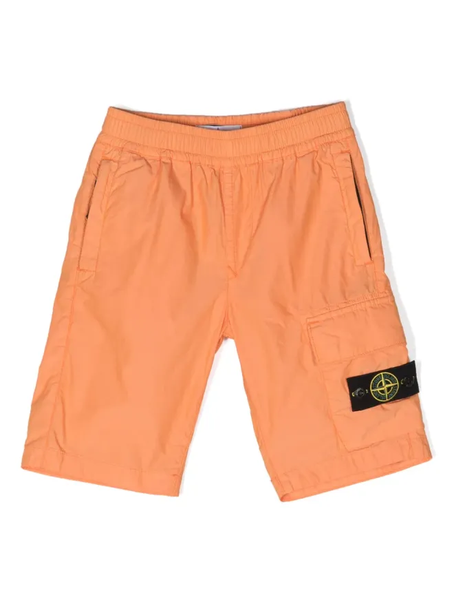 Stone Island Junior Stone Island Junior コンパスアップリケ付きカーゴショーツの商品画像