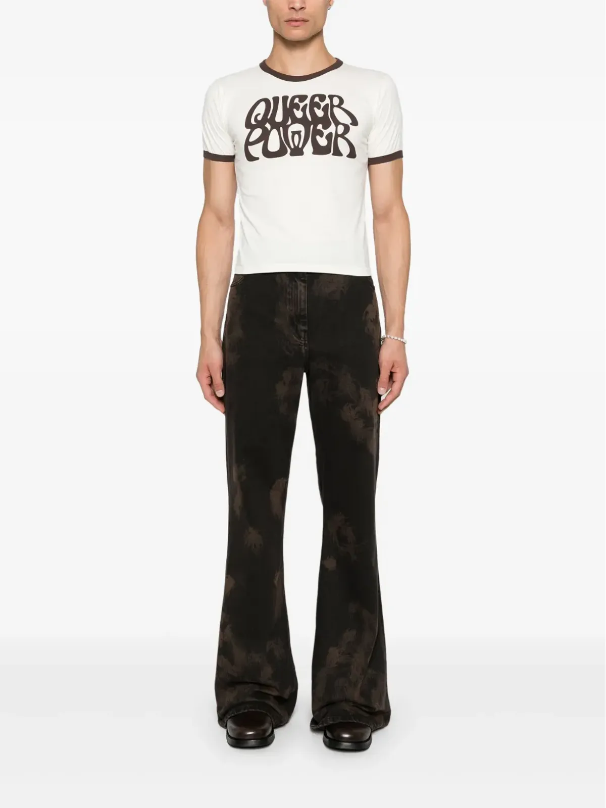 Ludovic de Saint Sernin Queer Power Tシャツ（ニュートラルカラー） - 画像2