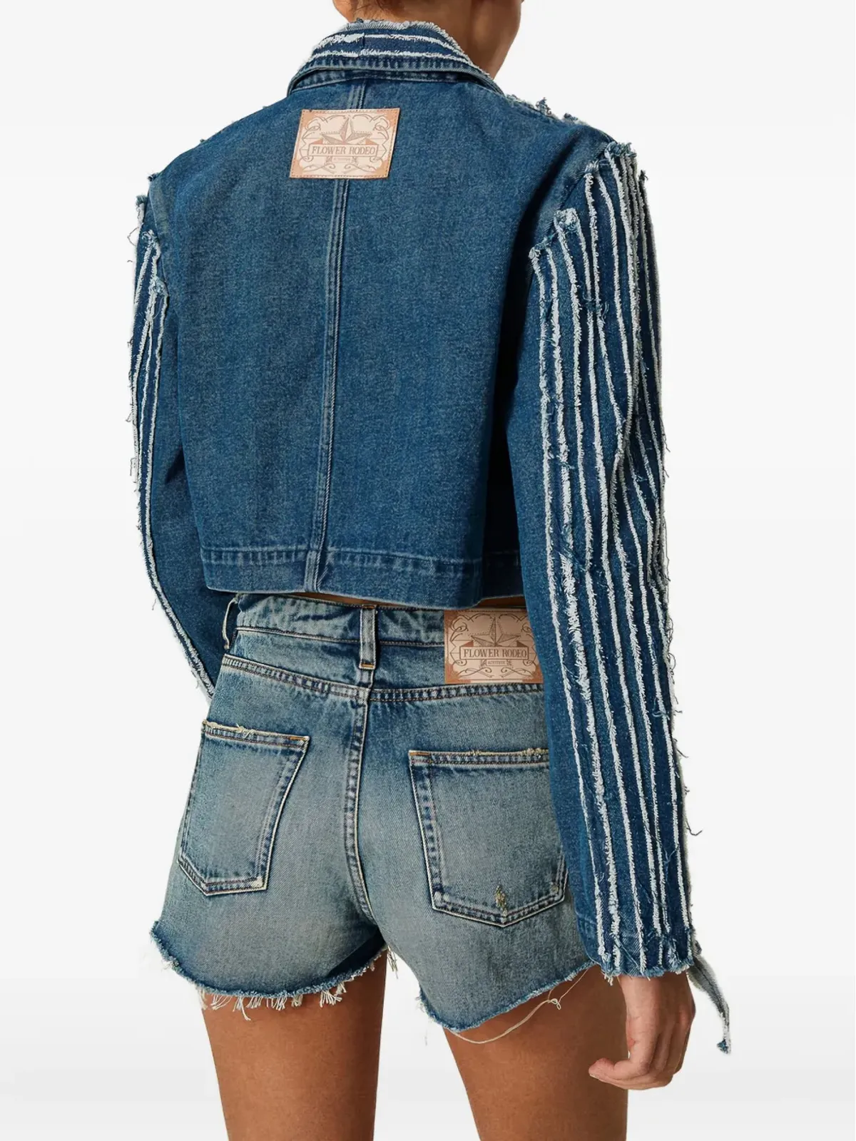 TWINSET 裾がほつれたデニムショーツ ブルー - 画像3