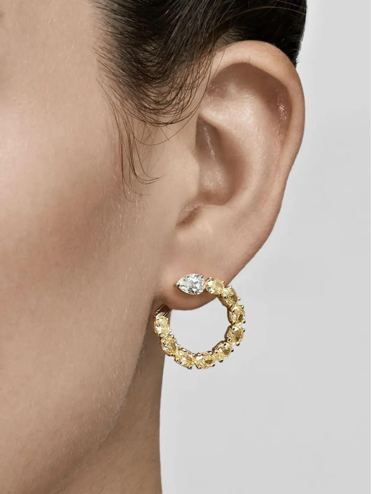 Jewels Aficionado 18kt イエローゴールド ダイヤモンド フープイヤリング - 画像3