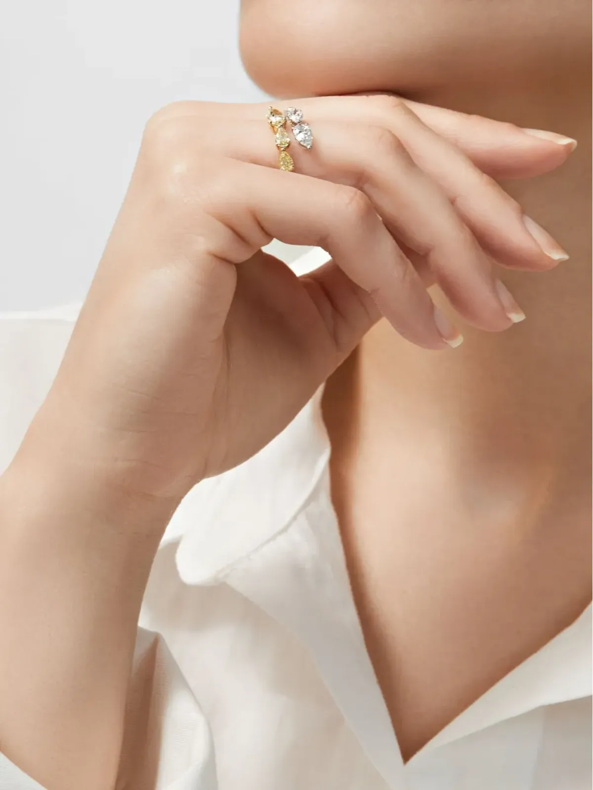 Jewels Aficionado 18ktホワイトゴールド バイパス ダイヤモンド リング - シルバー - 画像4
