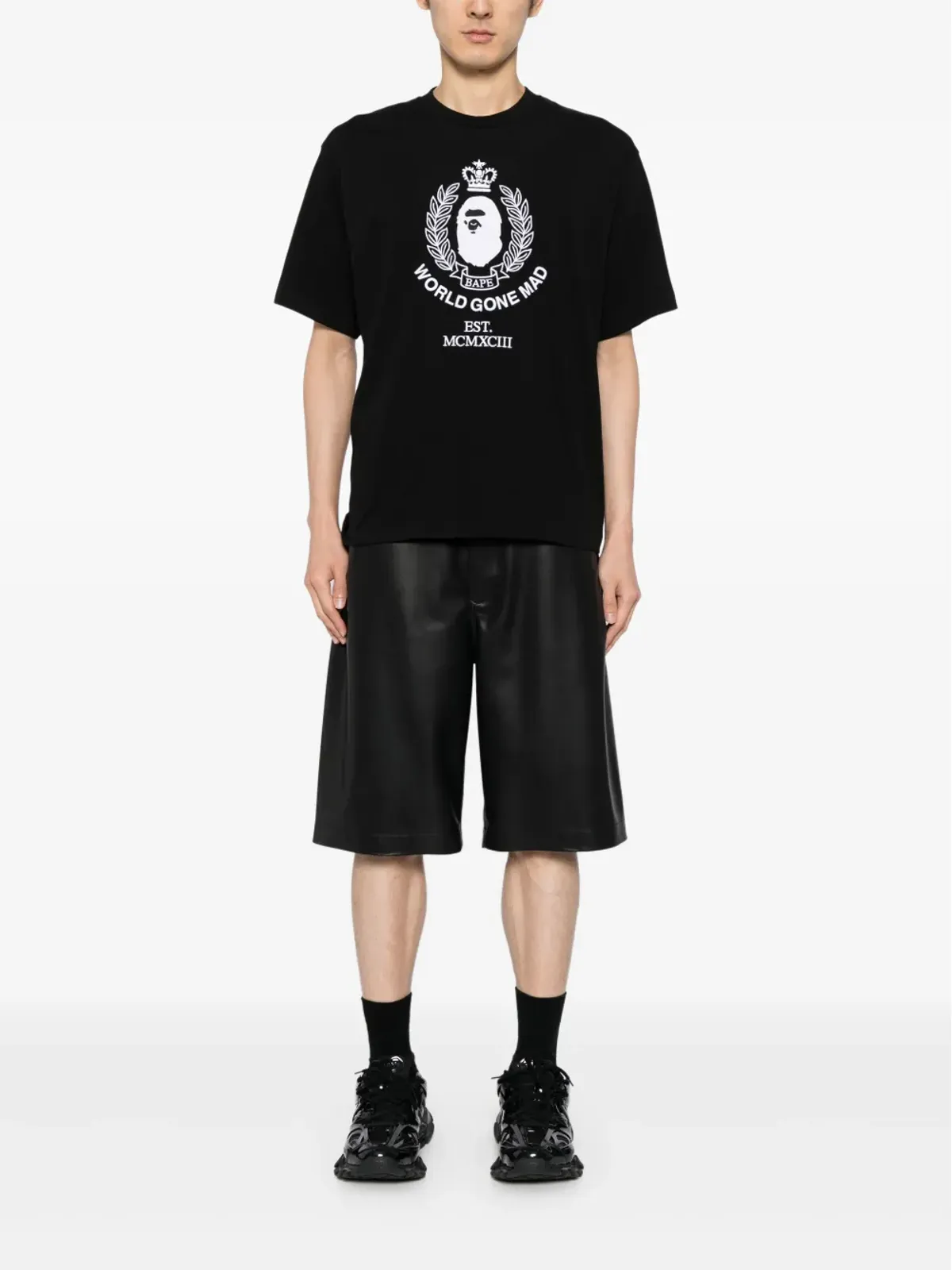 A BATHING APE® 刺繍ロゴ Tシャツ ブラック - 画像2