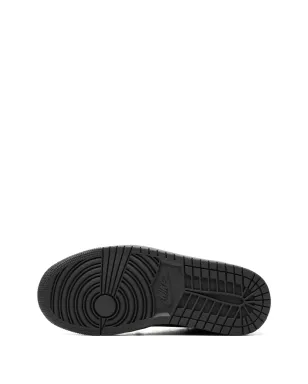 Jordan エアジョーダン 1 ブラック スニーカー - サムネイル4