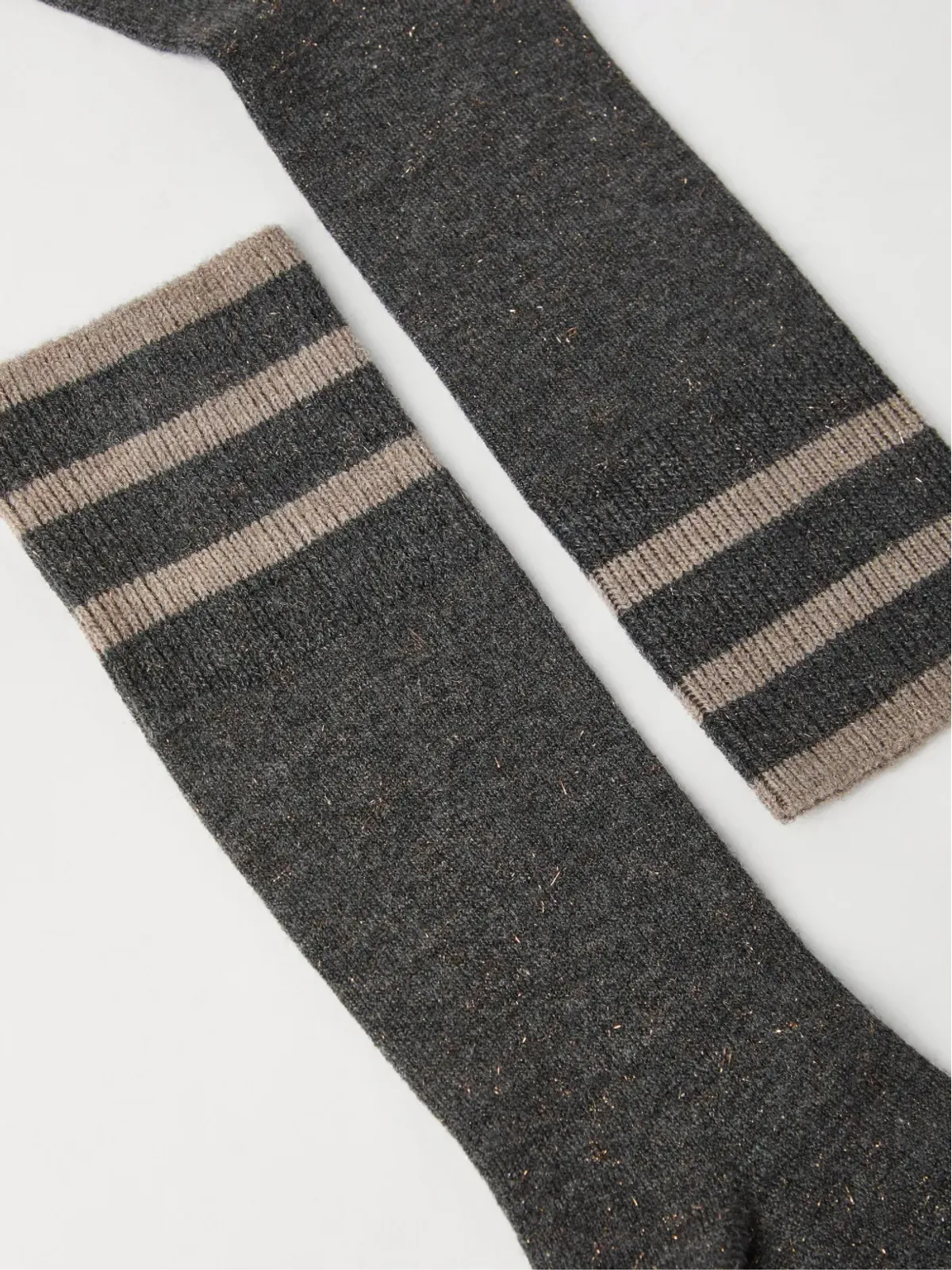 Brunello Cucinelli ストライプディテールソックス - グレー - 画像3