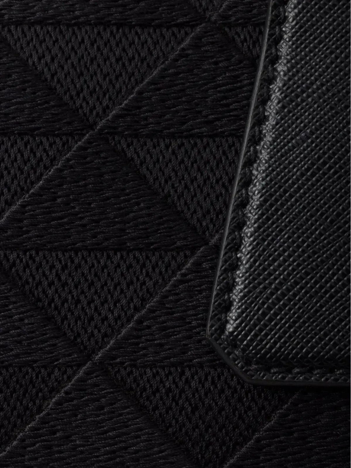 Prada トライアングルロゴ刺繍 ダッフルバッグ - 画像5