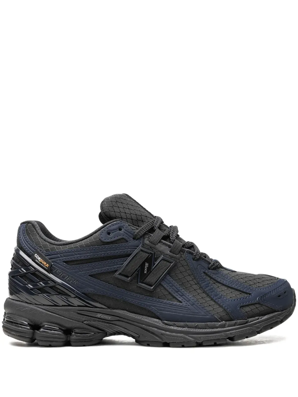 New Balance 1906R アウタースペース/ブラック/ブラック スニーカー - 画像1
