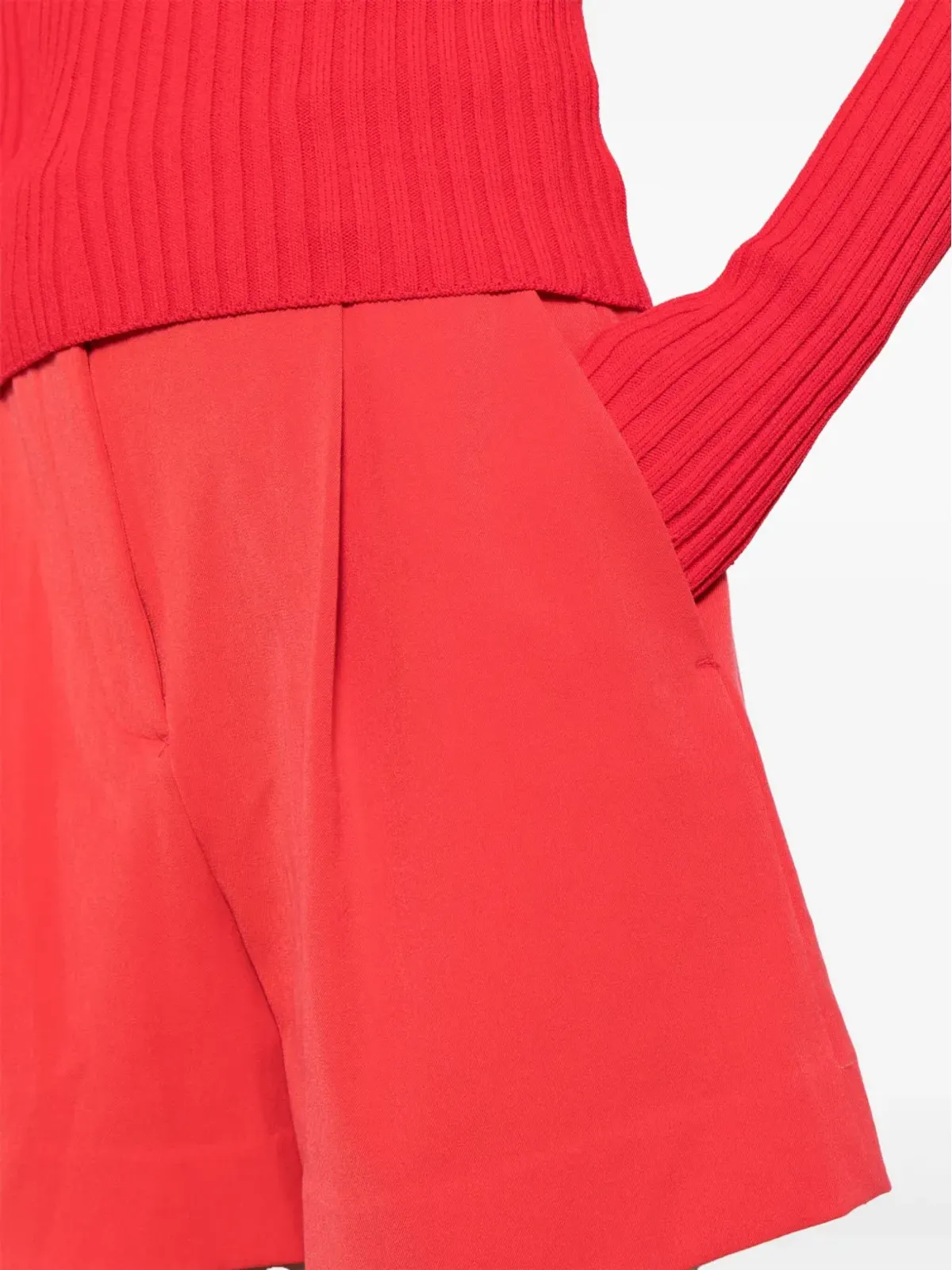 STAUD ヘザー調プリーツディテール ショートパンツ レッド - 画像5